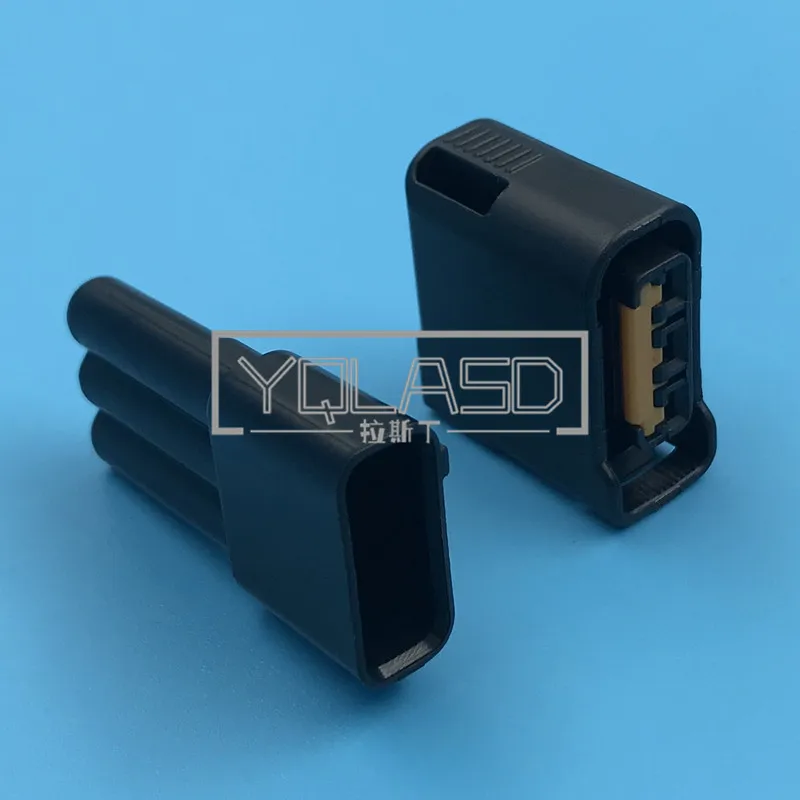 1 takım 3 Yollu Siyah Otomatik - Coiled Usb Cable incelemesi ve fiyatı